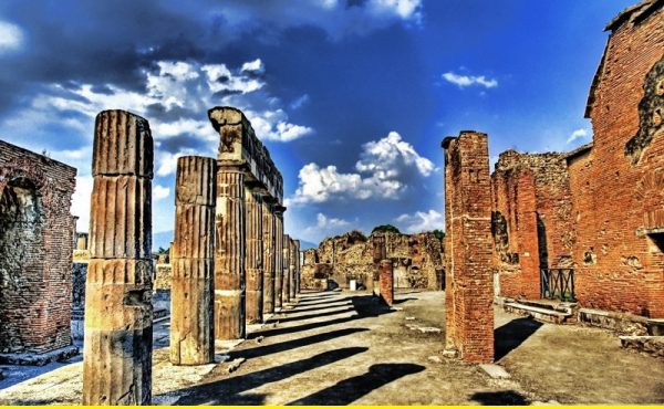 đặt vé máy bay đi du lịch Pompeii italia - ý