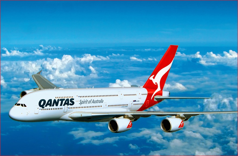 vé máy bay Qantas Airways