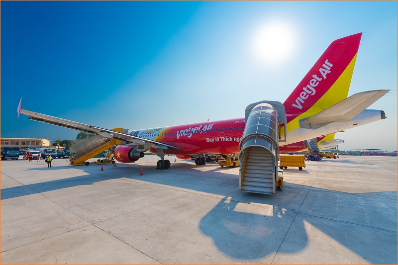 vé máy bay đi Chu Lai hãng Vietjet