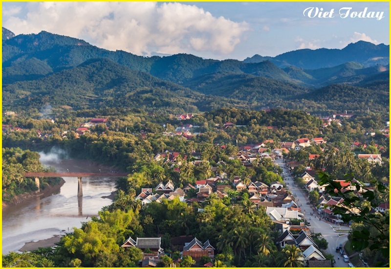 Du lịch cố đô Luang-Prabang