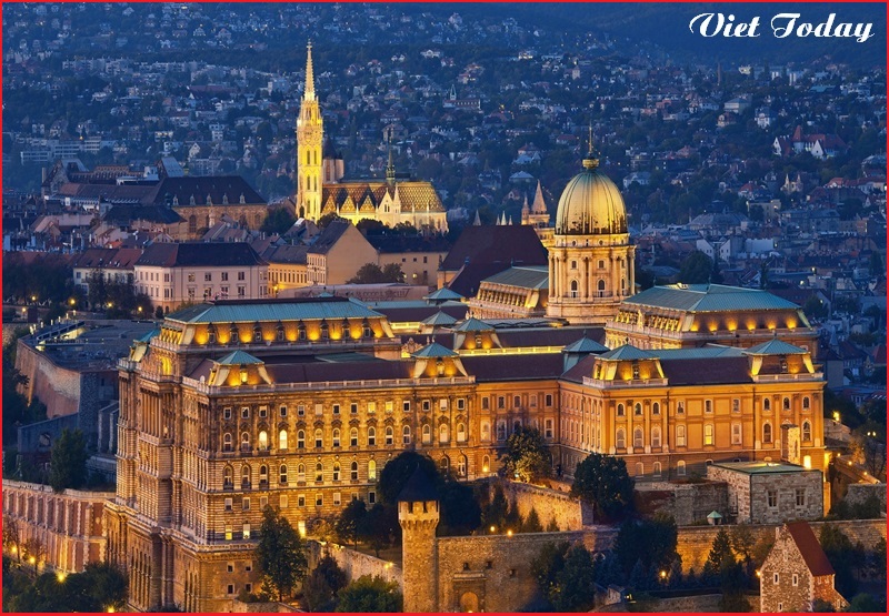 Vé giá rẻ đi Buda Hungary